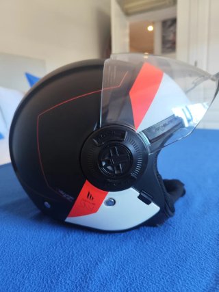 Casco Moto Scooter Negro y Rojo