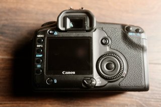 Canon 5D Mark I Full Frame + Lente 50mm f/1.8 STM