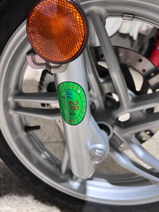 Yamaha Xenter 125 Gris con 9.000 kilometros