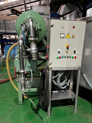 Decantador industrial semi nuevo