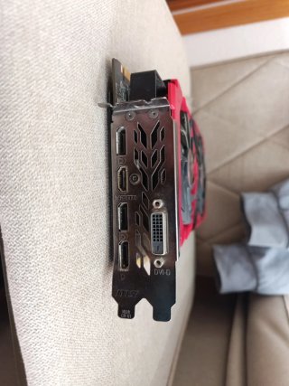 MSI 1070 8GB tarjeta gráfica