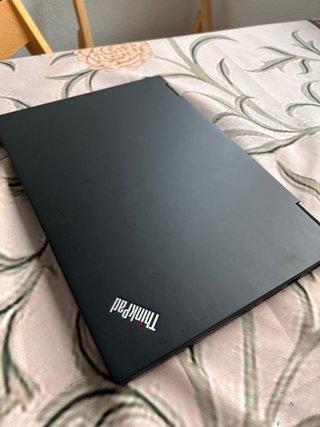 Lenovo Thinkpad X13 Core i5 Táctil 13.3