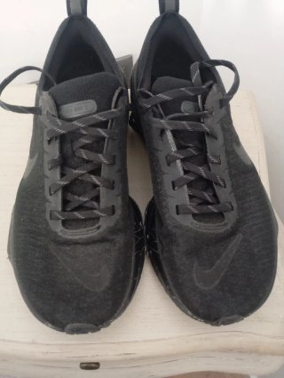 Bambas Nike dos de ellas son un 39 , y 38,5