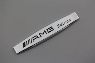 EMBLEMA LOGO AMG EDITION MERCEDES CROMADO