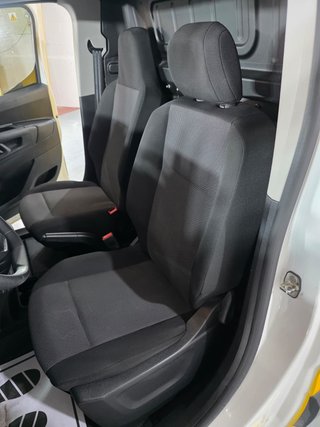 Peugeot Partner Standard 600kg BlueHDi 73kW