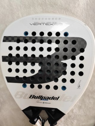 Pala Bullpadel Vertex 05