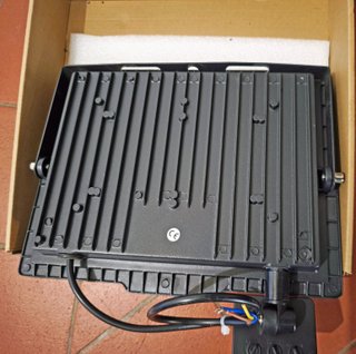 Faro LED 100W Luce Diffusa