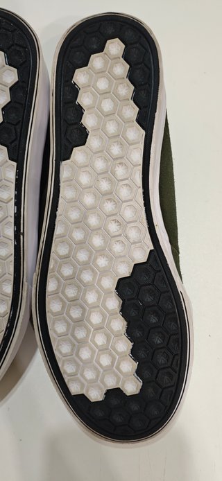Zapatillas Adidas Piel Vuelta n40 2/3 (25,5cm)