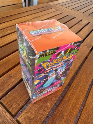 Caja Pokémon inferno x sellada