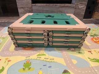 Parque infantil modular para bebés