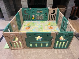 Parque infantil modular para bebés