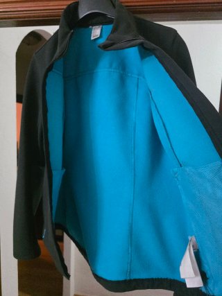 Chaqueta Quechua Negra