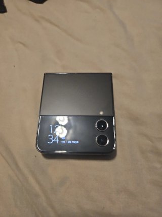 Samsung Galaxy Flip 4 Negro