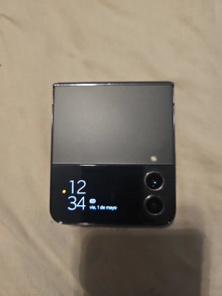 Samsung Galaxy Flip 4 Negro
