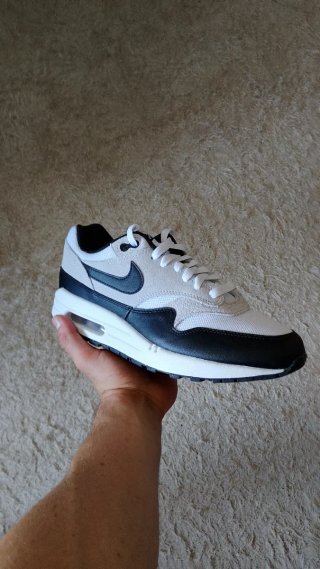 Nike Air Max 1 Blanco y Negro