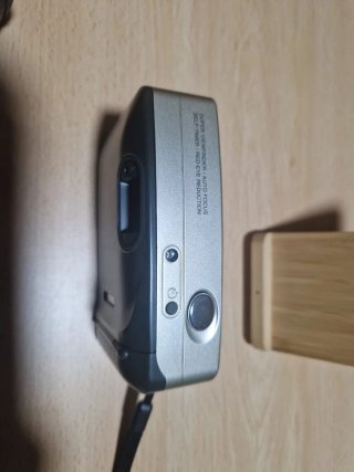 Cámara Nikon AF250SV compacta