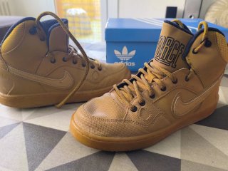 Nike Air Force 1 Marrones Talla 38