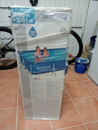 Piscina Bestway 3.00m x 2.01m x 66cm