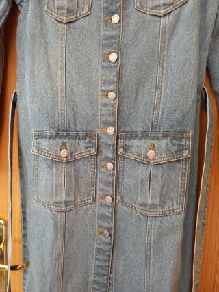 Vestido vaquero largo Zara con cinturón Talla S