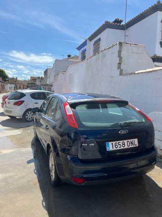 Se vende Ford focus con ITV recién pasada