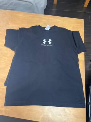 Conjunto Under Armour niño 140cm