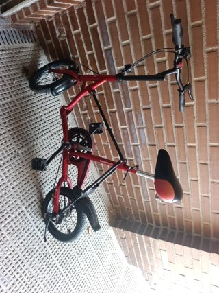 Bicicleta plegable Boomerang roja
