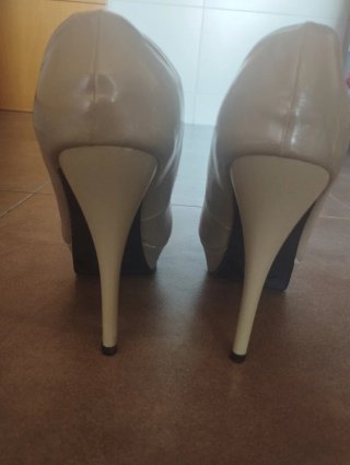 Zapatos de tacón Scarl beige talla 39