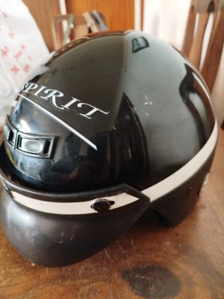 Casco Moto Spirit Scooter Negro. También en verde