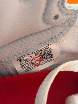 JORDAN 1 HIGH OG T42