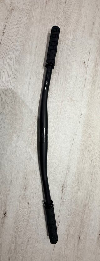 Manillar de carbono