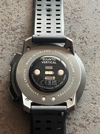 Suunto Vertical Titanium Solar Reloj