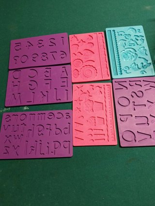 Set di stampi in silicone per pasticceria con lettere, numeri e figure