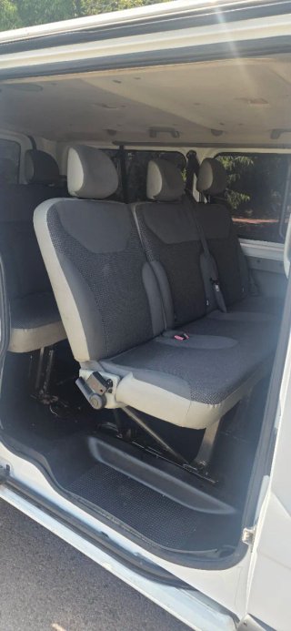 Opel Vivaro 2012