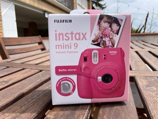 Cámara Fujifilm Instax Mini 9 Rosa