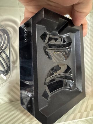 ASTRO Gaming A50 Wireless Headphones + Gaming Char