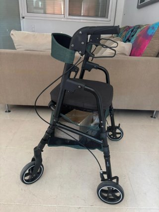 Andador/Caminador Plegable con Asiento
