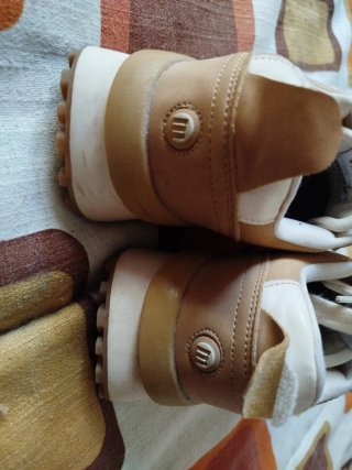 Tenis Mustang Beige/Marrón