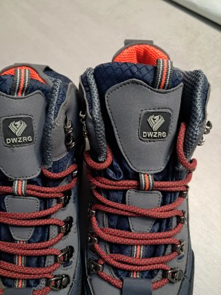 Botas de senderismo o montaña  DWZAG azul y gris