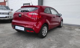 KIA Rio 1.2 gasolina 2013