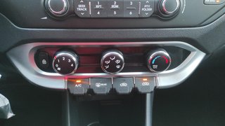 KIA Rio 1.2 gasolina 2013