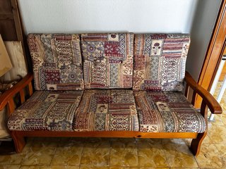 Sofá 3 plazas y 2 sillones madera