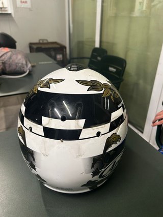 Casco Moto Arai Diseño Floral Negro Blanco