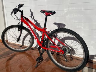 Bicicleta B-Pro 24 Roja