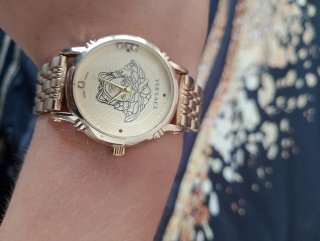 Reloj Versace Mujer Dorado