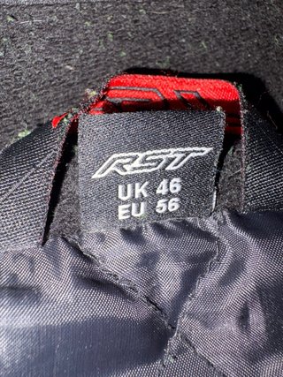 Chaqueta Moto RST Negra
