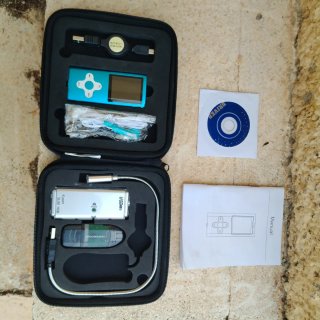 Estuche MP4 con Accesorios