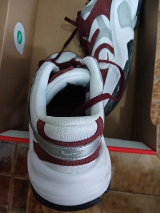 Zapatillas Nike AL8 Rojas y Blancas