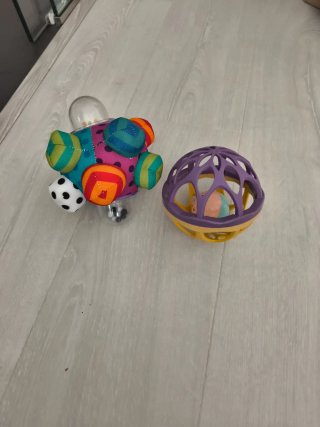 Pelotas sensoriales para bebés