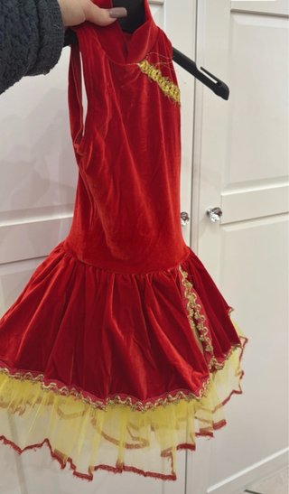 Tutù danza rosso e giallo