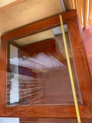 Mesa de centro madera y cristal De las de antes !